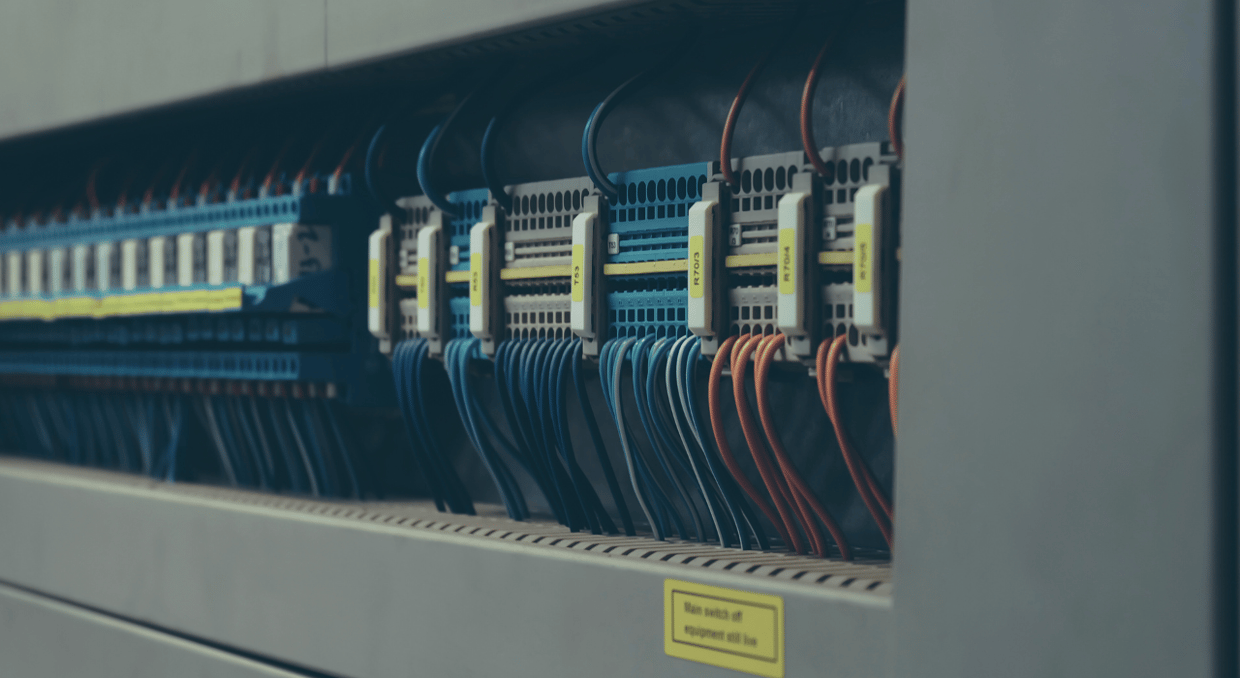 Omron CQM1 PLC Overview: Features and Applications