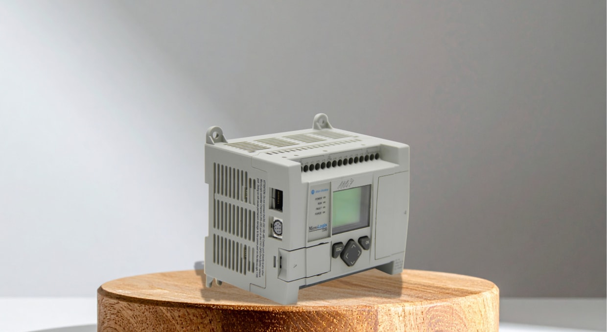 MicroLogix 1100 Selection Guide